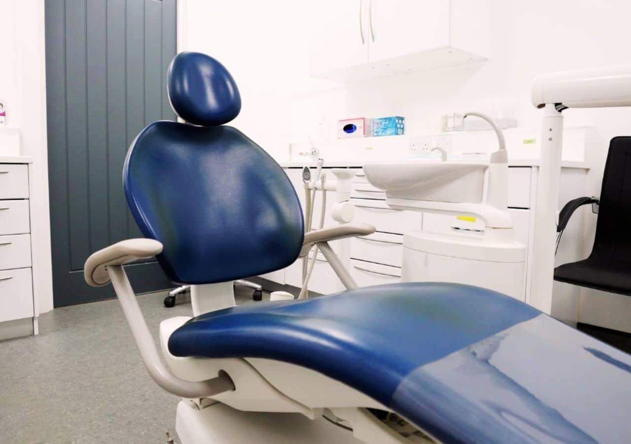 tooth extractions in corby